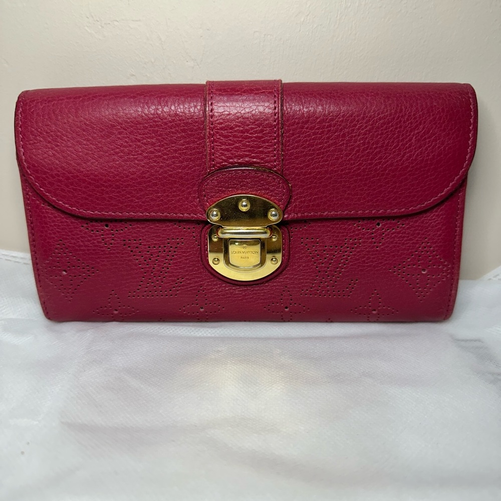 Authentic Louis Vuitton wallet